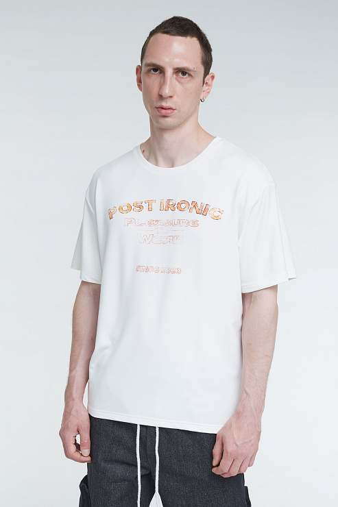 Футболка Pleasure to Wear 